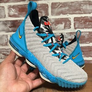Nike Lebron 16 Tropical Beach Youth Sz 6.5 Y